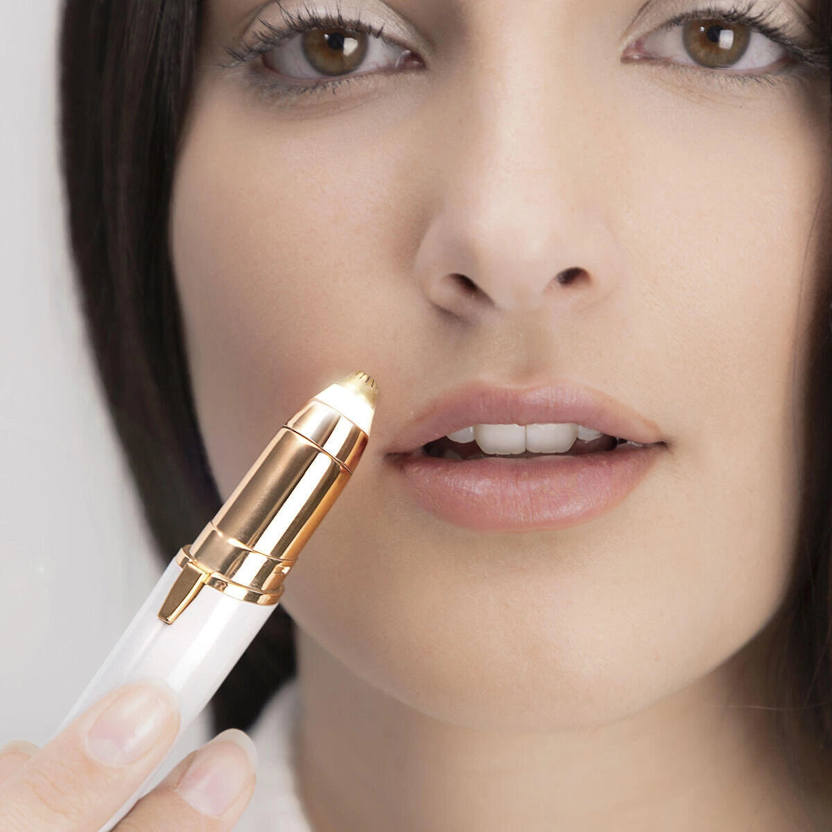 Almofada cervical + GRATIS la Depiladora de Cejas